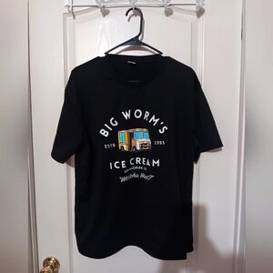 Big worm shirt adult large